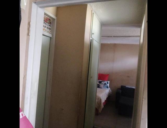 2 BEDROOM APARTMENT FOR SALE IN SUNNYSIDE